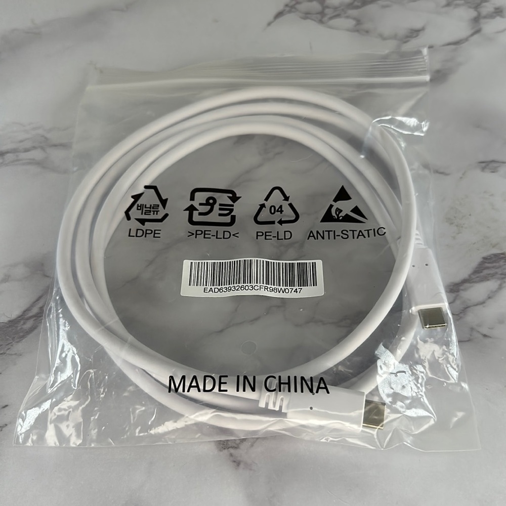 Thunderbolt 3 USB-C Cable